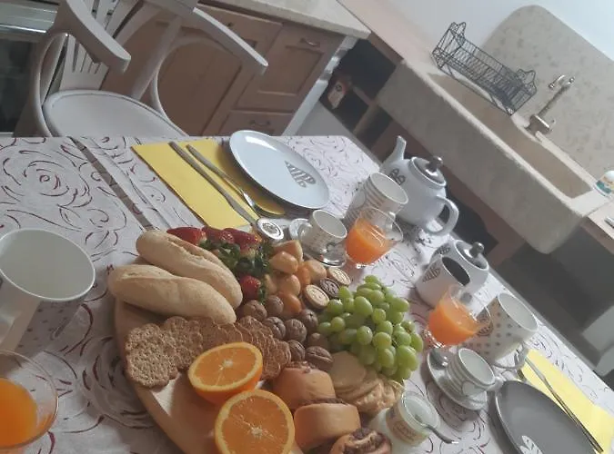 Serendipity Bed & Relax