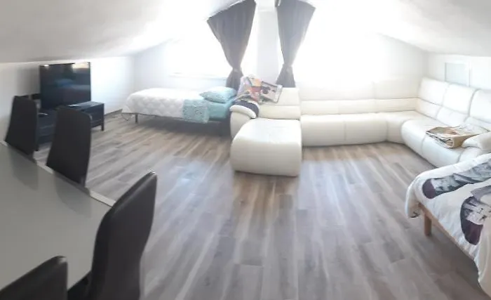 Serendipity Bed & Relax Bed & Breakfast 3*